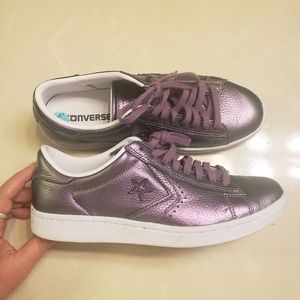 Converse pro leather LP iridescent sneakers 7.5